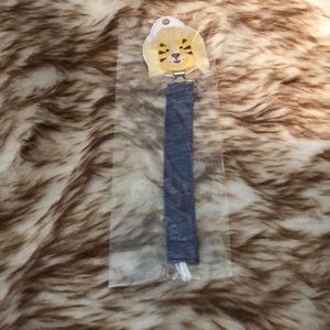 Mud pie paci clip NWT